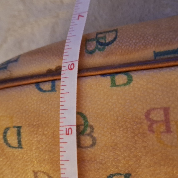 Dooney And Bourke Vintage Purse - Picture 12 of 16
